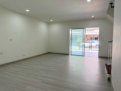 11S0166 This house for sale 3,890,000 baht 3 bedroom 2 bathroom at kohkaew