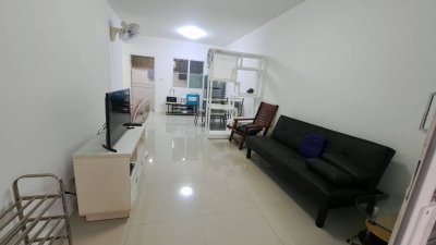 12R0009  ให้เช่าบ้านแฝดสองชั้น 3 ห้องนอน 2 ห้องน้ำ ราคา 18,000/เดือน โซนถลาง