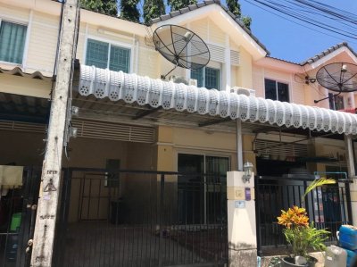 12R0009  ให้เช่าบ้านแฝดสองชั้น 3 ห้องนอน 2 ห้องน้ำ ราคา 18,000/เดือน โซนถลาง