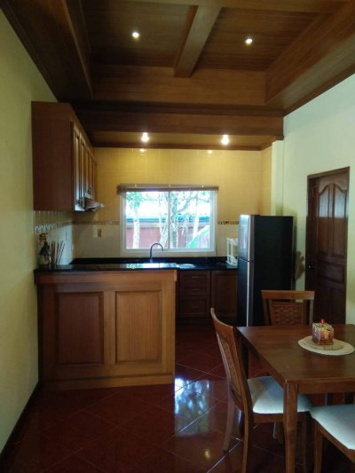 12R0017 ให้เช่า pool villa 2 ห้องนอน 2 ห้องน้ำ ราคา30,000/เดือน โซนถลาง