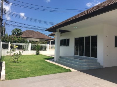 12R0026 ให้เช่าบ้านเดียวชั้นเดียว 3 ห้องนอน 2 ห้องน้ำ ราคา 25,000/เดือน โซนถลาง