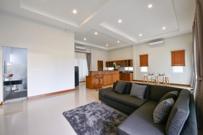 12R0036 ให้เช่าบ้านเดี่ยวชั้นเดียว 2 ห้องนอน 2 ห้องน้ำ ราคา 60,000/เดือน โซนถลาง