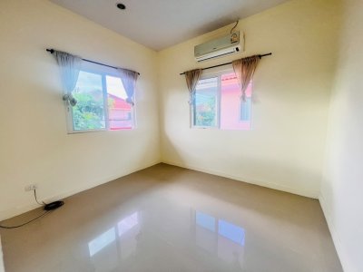 12R0040 This house for rent 4 bedroom 2 bathroom 18,000/month at thalang