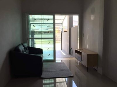 12R0100 ให้เช่าบ้านแฝดชั้นเดียว 2ห้องนอน 2ห้องน้ำ ราคา 12,000/เดือน โซนถลาง