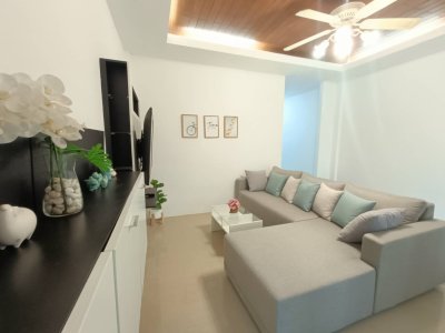 12R0101 ให้เช่าบ้านเเฝดสองชั้น 2 ห้องนอน 2 ห้องน้ำ ราคา 28,000/เดือน โซนถลาง
