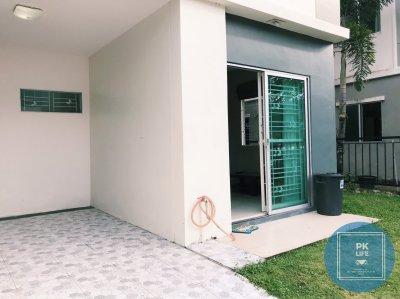 12R0107 ให้เช่าบ้านเเฝดสองชั้น 3ห้องนอน 2ห้องน้ำ ราคา 18,000/เดือน โซนถลาง