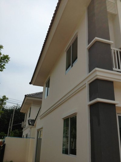 12R0115 บ้านแฝดสองชั้นให้เช่า 3 ห้องนอน 2 ห้องน้ำ ราคา 25,000/เดือน โซนถลาง