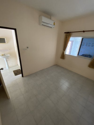 12R0171 This house for rent 3 bedroom 2 bathroom 20,000/month at thalang