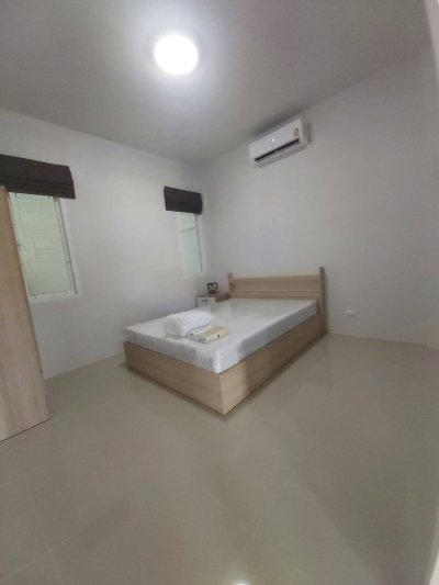 12R0181 ให้เช่าบ้านเดียวชั้นเดียว 2 ห้องนอน 2 ห้องน้ำ ราคา 25,000/เดือน โซนถลาง