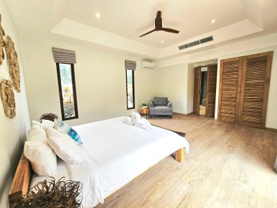 12R0240 ให้เช่า pool villa 5 ห้องนอน 5 ห้องน้ำ ราคา 120,000/เดือน โซนถลาง