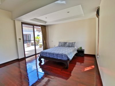 12R0247 Pool villa for rent 7 bedroom 6 bathroom 120,000/month at thalang