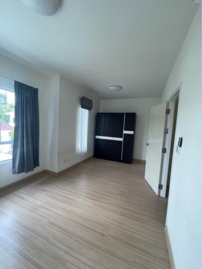 12R0253  This House 3bedroom 2bathroom 30,000/month in Thalang