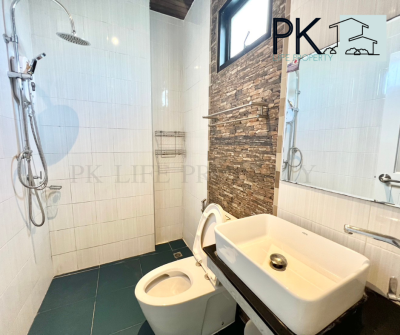 12R0270 This House for rent 5 bedroom 5 bathroom 45,000/month in thalang