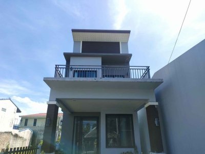 12R0289 ให้เช่าบ้านเดี่ยวสองชั้น 3 ห้องนอน 2ห้องน้ำ ราคา 35,000/เดือน โซนถลาง