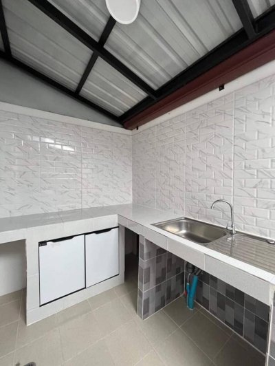 12R0304 ให้เช่าบ้านแฝดชั้นเดียว 4ห้องนอน 3ห้องน้ำ 18,000/เดือน โซนถลาง