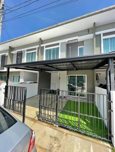 12R0305 ให้เช่าบ้านแฝดชั้นเดียว 3 ห้องนอน 2 ห้องน้ำ ราคา 24,000/เดือน โซนถลาง 12R0305 ให้เช่าบ้านแฝดชั้นเดียว 3 ห้องนอน 2 ห้องน้ำ ราคา 24,000/เดือน โซนถลาง