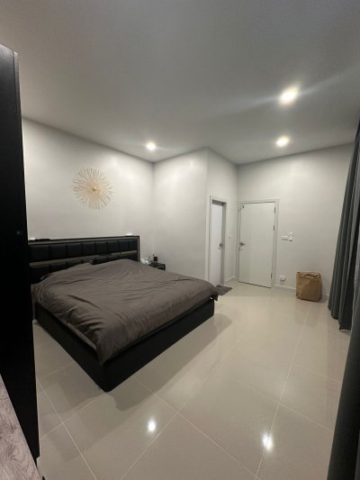 12R0324 ให้เช่า pool villa 2 ห้องนอน 2 ห้องน้ำ ราคา 50,000/เดือน โซนถลาง