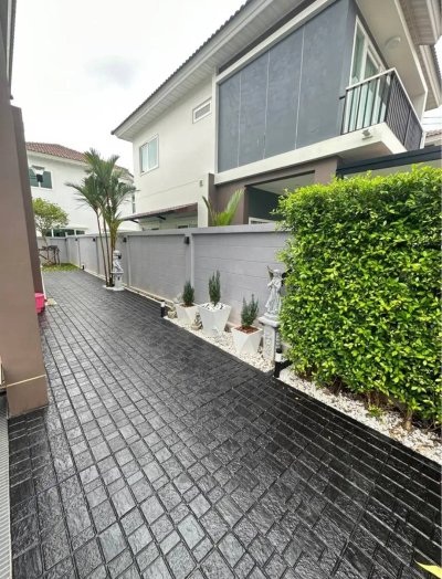 12R0329 ให้เช่าบ้านแฝดสองชั้น 3 ห้องนอน 2 ห้องน้ำ ราคา 55,000/เดือน โซนถลาง