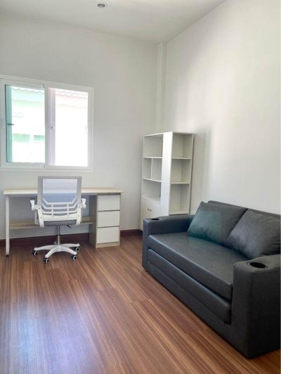 12R0332 ให้เช่าบ้านสองชั้น 3ห้องนอน 3 ห้องน้ำขนาด 30 ตรว ราคา 35,000/เดือน โซนถลาง