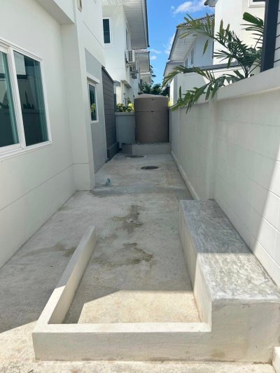 12R0334 This House 4 bedroom 3 bathroom 55,000/month in Thalang