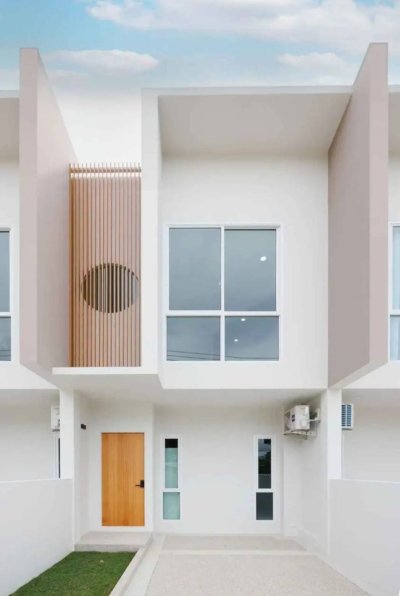 12R0337 ให้เช่าบ้านแฝดสองชั้น 2ห้องนอน 2ห้องน้ำ ราคา 45,000/เดือน โซนถลาง