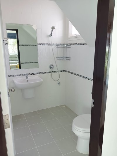 12R0350 This house for rent 3bedrooms 2bathrooms 35,000/month at thalang