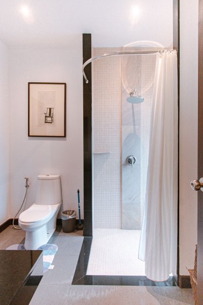 12R0353 ให้เช่า pool villa 2ห้องนอน 2ห้องน้ำ ราคา 75,000/เดือน โซนถลาง