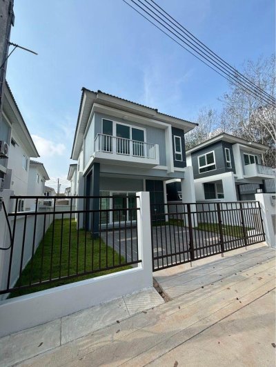 12R0357 This house for rent 3bedrooms 2bathrooms 50,000/month at thalang