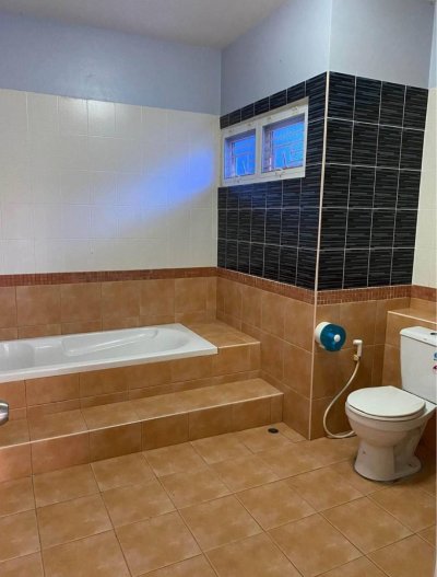 12R0358 House with common pool for rent 3bedrooms 2bathrooms 19,000/month at thalang