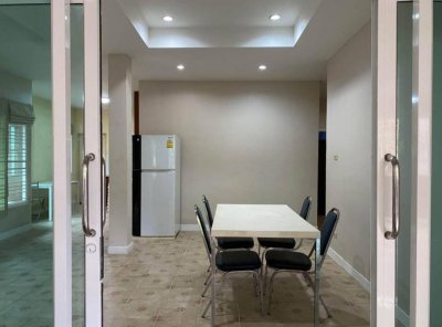 12R0358 House with common pool for rent 3bedrooms 2bathrooms 19,000/month at thalang