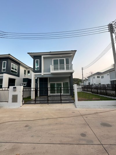 12R0371 ให้เช่าบ้านเดี่ยวสองชั้น 3ห้องนอน 2ห้องน้ำ ราคา 65,000/เดือน โซนถลาง