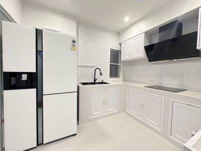 12R0371 ให้เช่าบ้านเดี่ยวสองชั้น 3ห้องนอน 2ห้องน้ำ ราคา 65,000/เดือน โซนถลาง 12R0371 ให้เช่าบ้านเดี่ยวสองชั้น 3ห้องนอน 2ห้องน้ำ ราคา 65,000/เดือน โซนถลาง