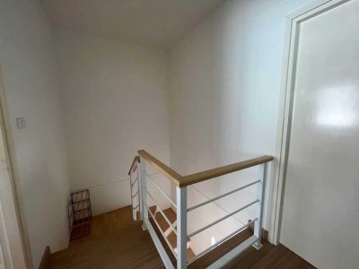 12R0372 ให้เช่าบ้านแฝดสองชั้น 3ห้องนอน 2ห้องน้ำ ราคา 16,500/เดือน โซนถลาง