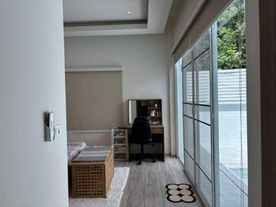 12R0374 ให้เช่า pool villa 3ห้องนอน 3ห้องน้ำ ราคา 65,000/เดือน โซนถลาง