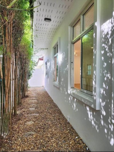 12R0375 ให้เช่าบ้านเดี่ยวชั้นเดียว 2ห้องนอน 2ห้องน้ำ ราคา 38,000/เดือน โซนถลาง