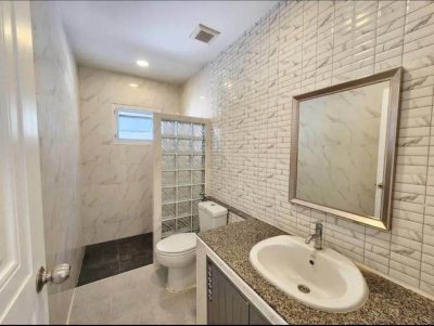 12R0375 ให้เช่าบ้านเดี่ยวชั้นเดียว 2ห้องนอน 2ห้องน้ำ ราคา 38,000/เดือน โซนถลาง