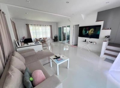 12R0376 ให้เช่าบ้านเดี่ยวสองชั้น 3ห้องนอน 2ห้องน้ำ ราคา 45,000/เดือน โซนถลาง