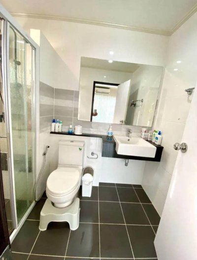 12R0377 ให้เช่าบ้านเดี่ยวสองชั้น 5ห้องนอน 4ห้องน้ำ ราคา 75,000/เดือน โซนถลาง