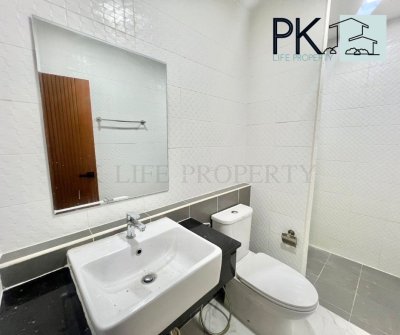 12R0382 ให้เช่า pool villa 3ห้องนอน 3ห้องน้ำ ราคา 65,000/เดือน โซนถลาง