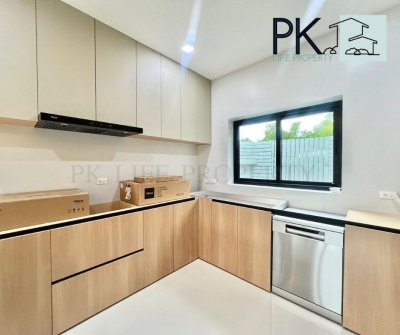 12R0382 ให้เช่า pool villa 3ห้องนอน 3ห้องน้ำ ราคา 65,000/เดือน โซนถลาง