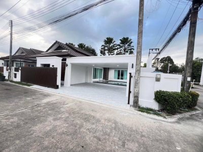 12R0389 ให้เช่า pool villa 3ห้องนอน 2ห้องน้ำ ราคา 80,000/เดือน โซนถลาง