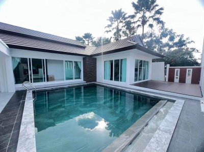 12R0389 ให้เช่า pool villa 3ห้องนอน 2ห้องน้ำ ราคา 80,000/เดือน โซนถลาง