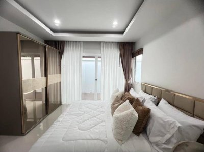 12R0389 ให้เช่า pool villa 3ห้องนอน 2ห้องน้ำ ราคา 80,000/เดือน โซนถลาง