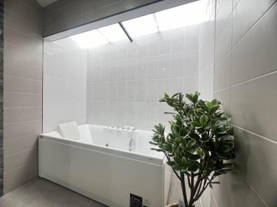 12R0389 ให้เช่า pool villa 3ห้องนอน 2ห้องน้ำ ราคา 80,000/เดือน โซนถลาง