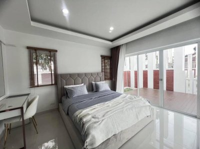 12R0389 ให้เช่า pool villa 3ห้องนอน 2ห้องน้ำ ราคา 80,000/เดือน โซนถลาง