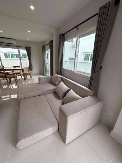 12R0390 This house for rent 3 bedroom 2 bathroom 60,000/month at thalang