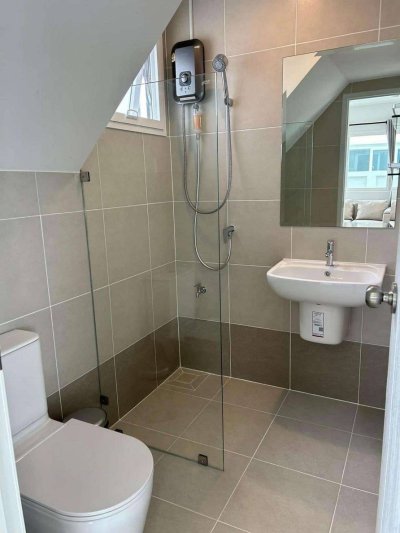 12R0390 This house for rent 3 bedroom 2 bathroom 60,000/month at thalang