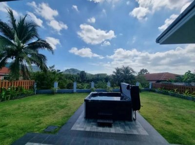 12R0391 House with jacuzzi 3 bedroom 3 bathroom 100,000/month at thalang