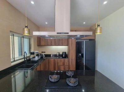 12R0391 House with jacuzzi 3 bedroom 3 bathroom 100,000/month at thalang