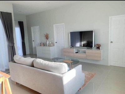 12R0400 ให้เช่าบ้านแฝดสองชั้น 2 ห้องนอน 1 ห้องน้ำ ราคา 25,000/เดือน โซนถลาง